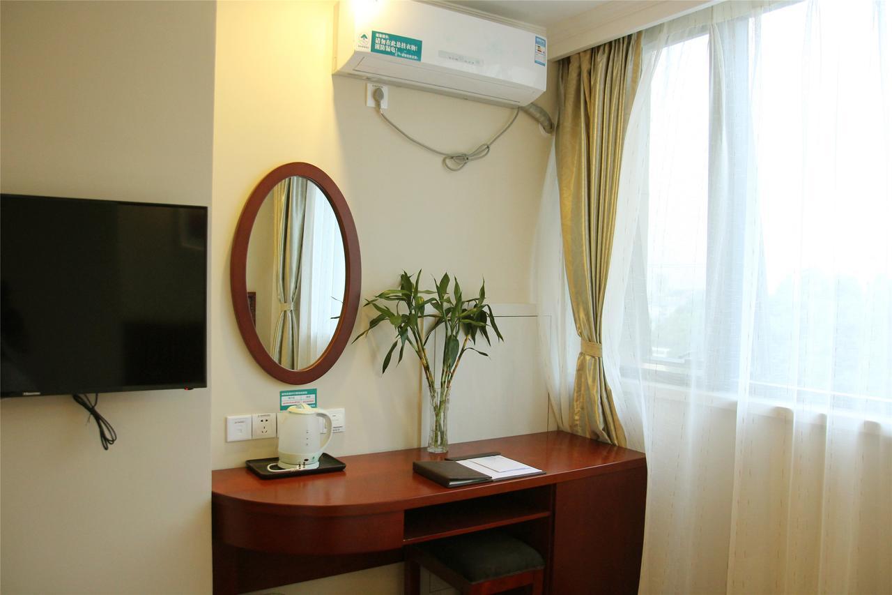 Greentree Inn Jiangsu Wuxi Huishan Ancient Town Business Hotel Exterior photo